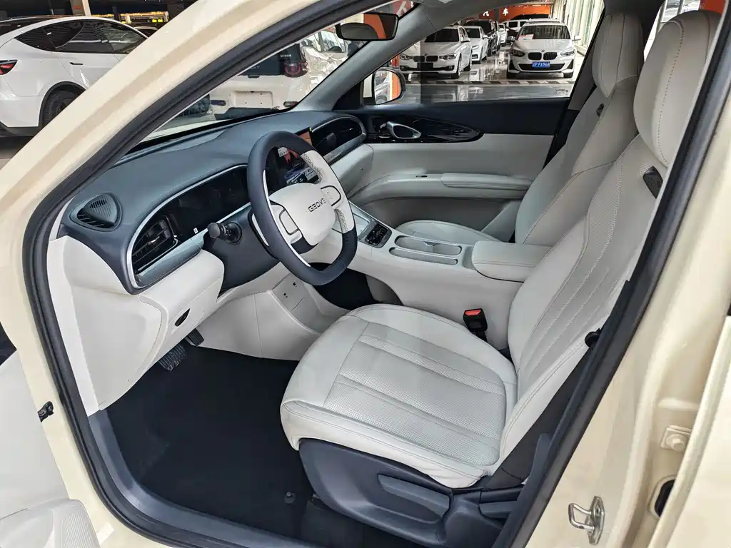 Geely Galaxy Starwish 2025