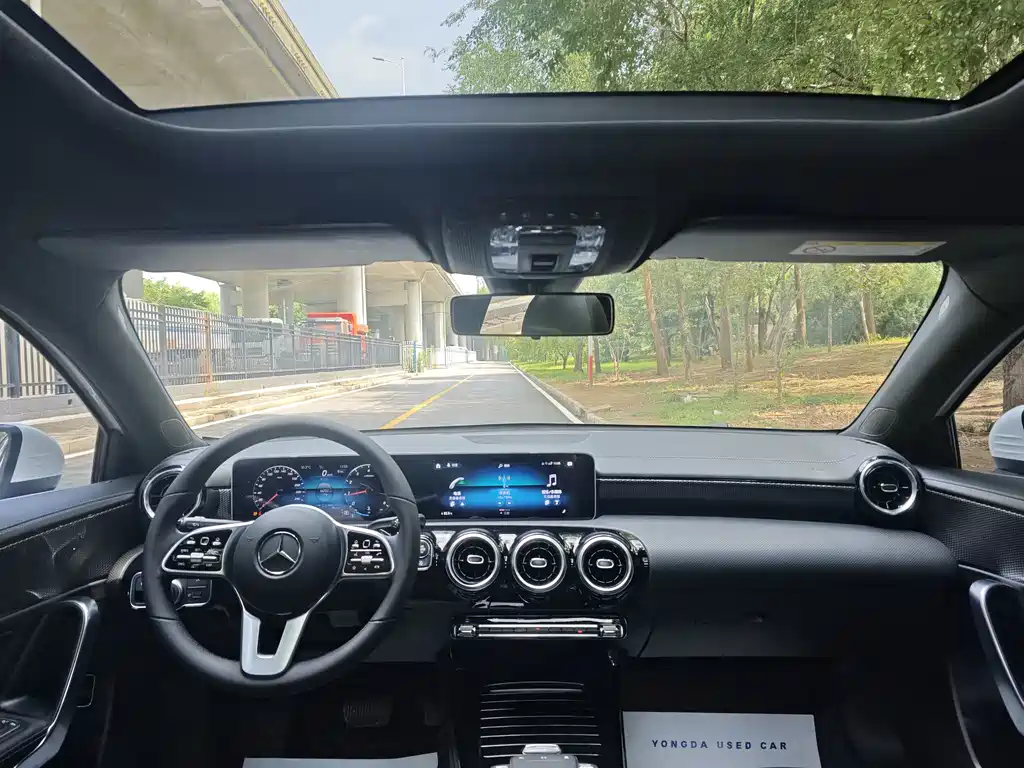 Mercedes-Benz A-Class 2020 — фото 17