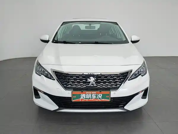 Peugeot 408 2021