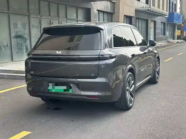 Li Auto L8 2024