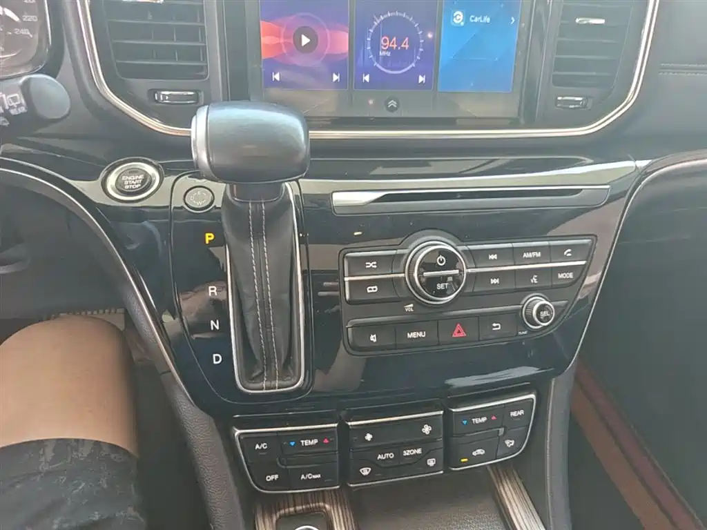 GAC Motor Trumpchi M8 2019 — фото 14