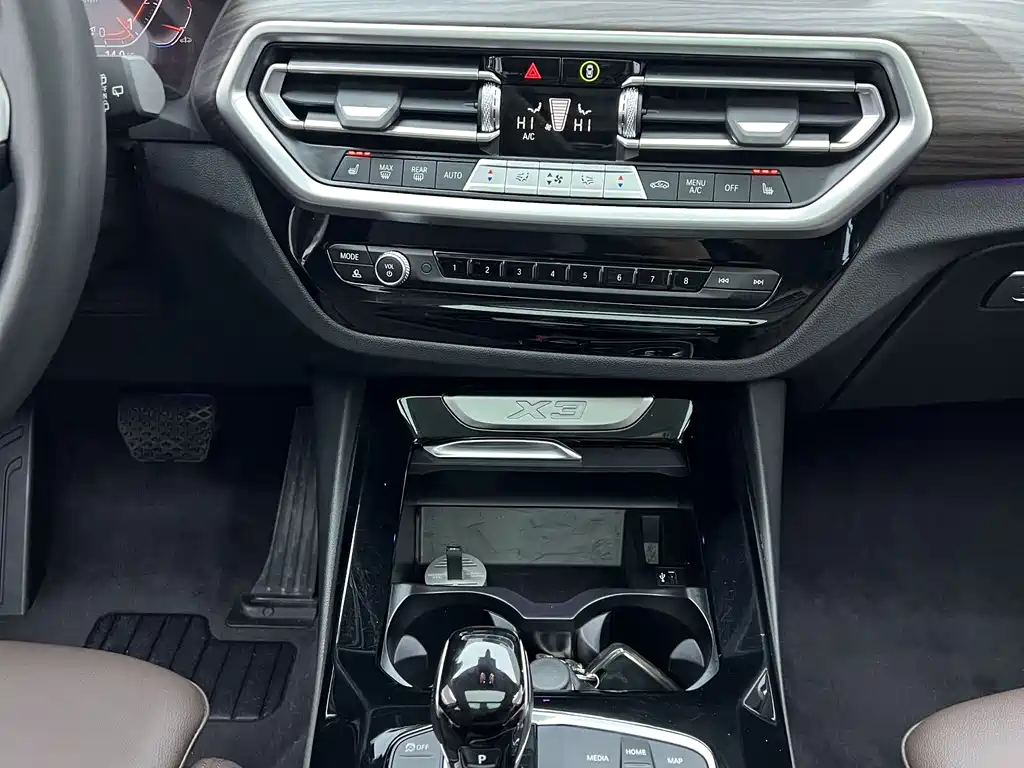 BMW X3 2022 — фото 18