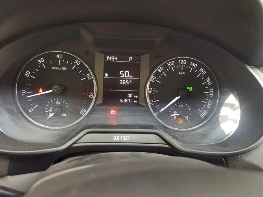 Skoda Octavia 2014 — фото 14
