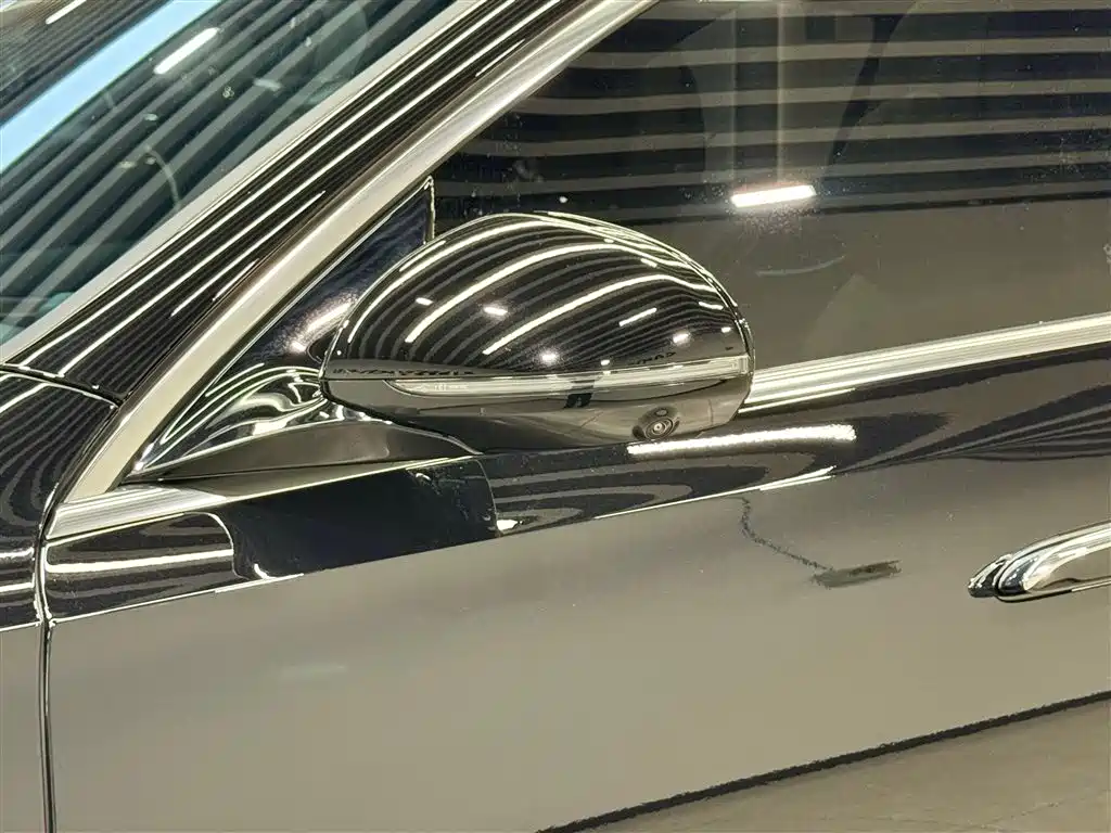 Mercedes-Benz E-Class 2024 — фото 13