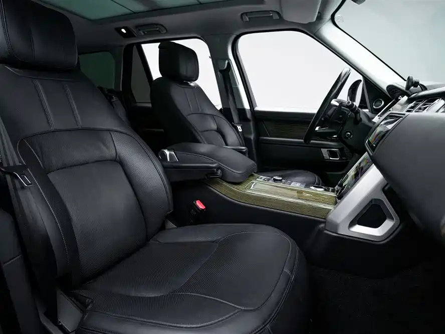Land Rover Range Rover 2018 — фото 12
