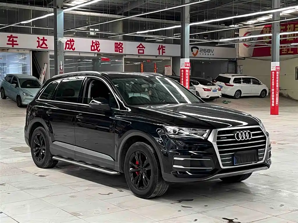 Audi Q7 2017 — фото 3