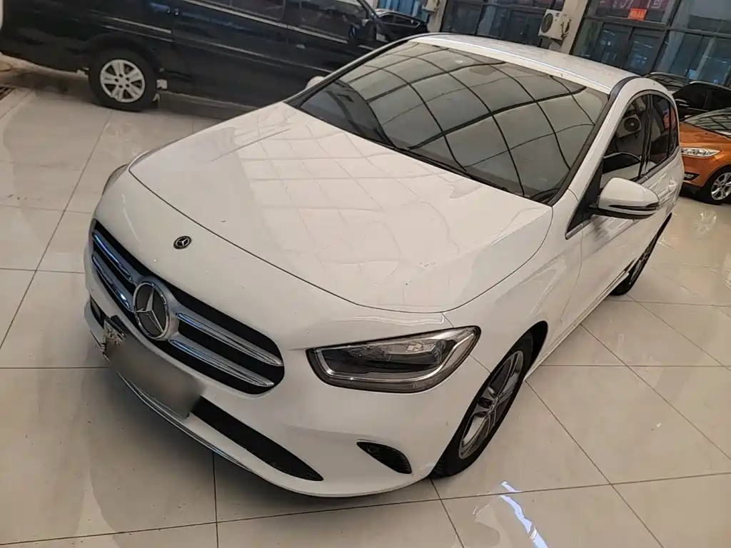 Mercedes-Benz B-Class 2020
