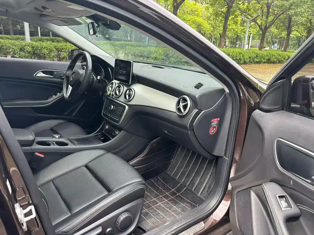Mercedes-Benz GLA 2016 — фото 4