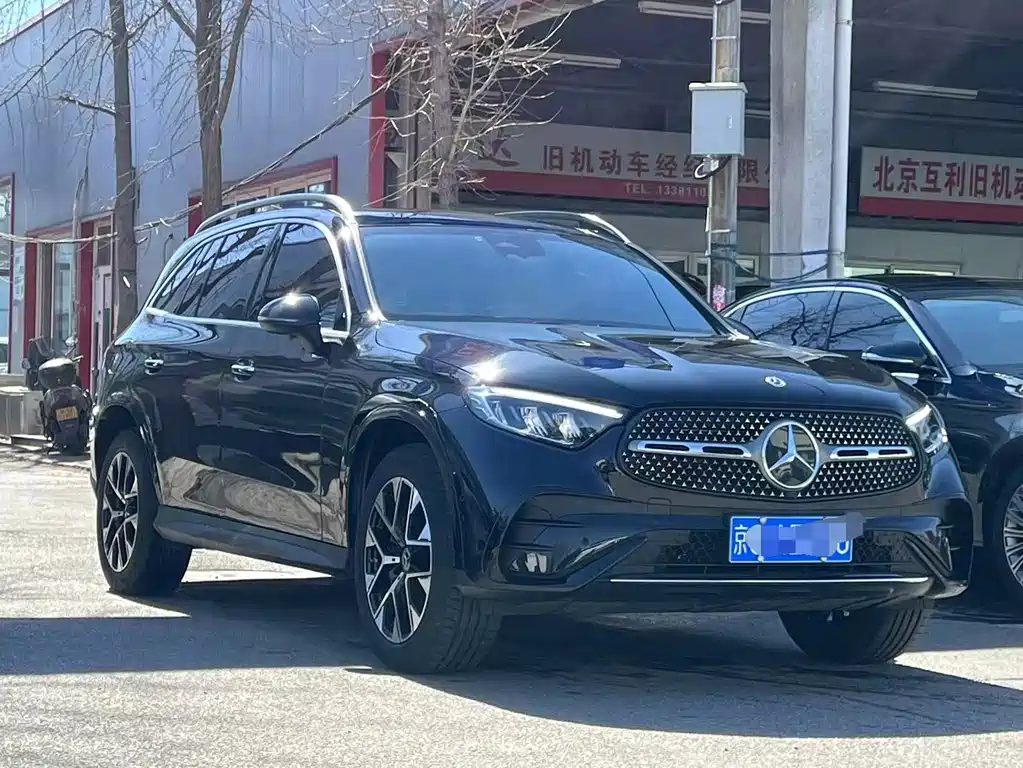 Mercedes-Benz GLC 2023 — фото 3