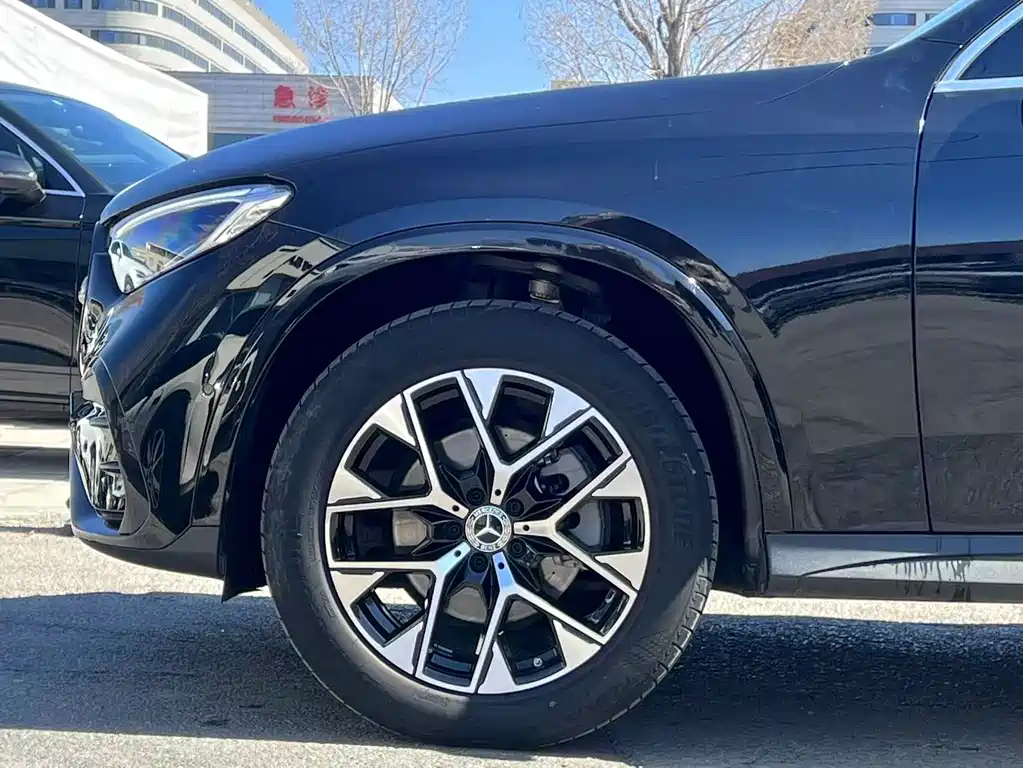 Mercedes-Benz GLC 2023 — фото 5