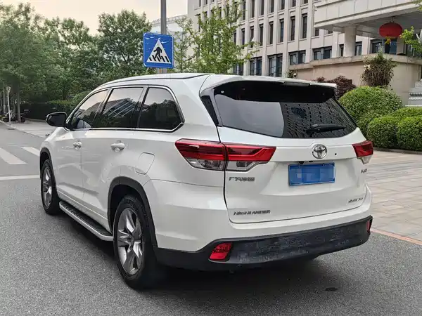 Toyota Highlander 2018