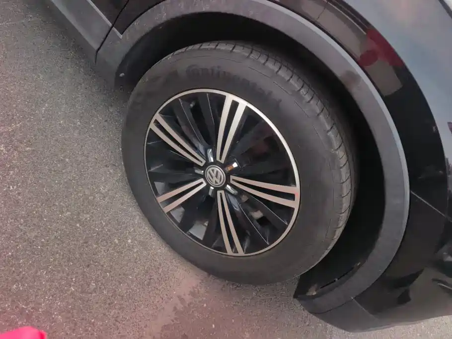 Volkswagen Tiguan L 2018 — фото 6