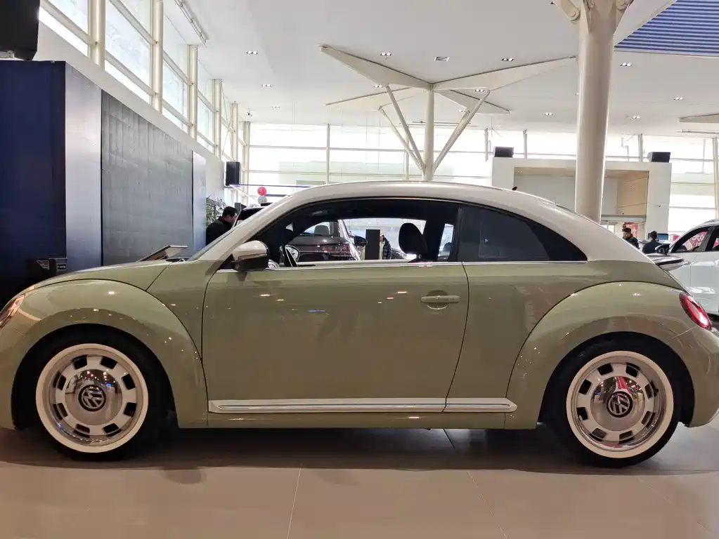 Volkswagen Beetle 2018