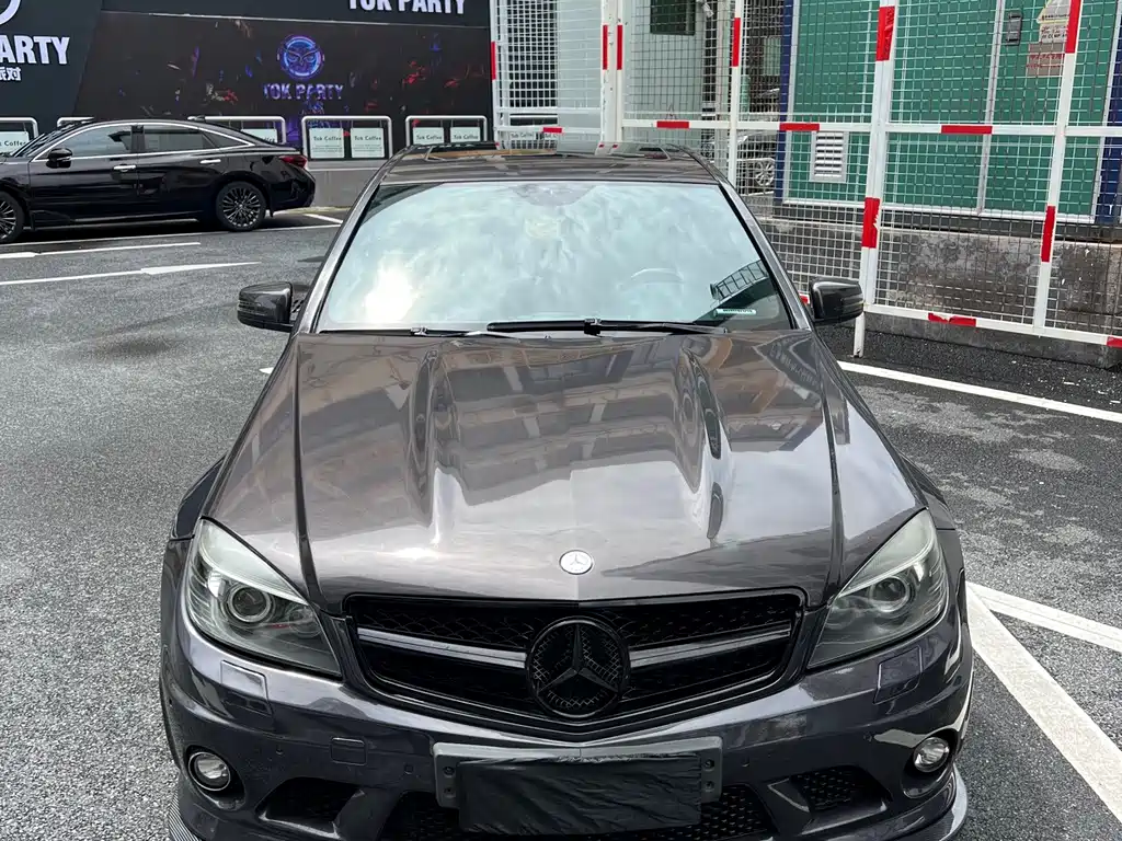 Mercedes-Benz C-Class AMG 2010 — фото 2