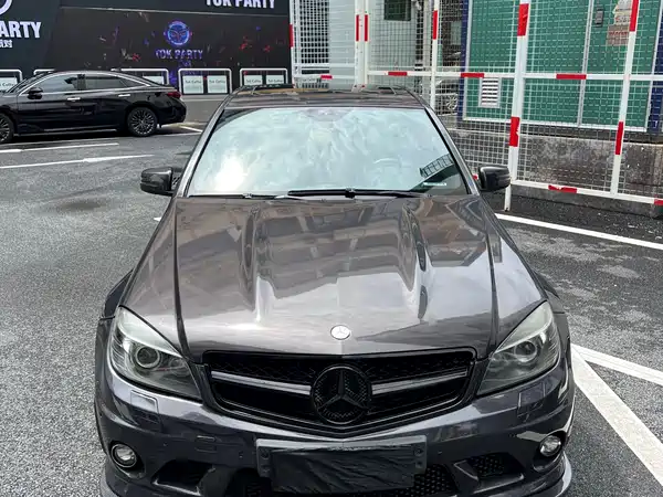Mercedes-Benz C-Class AMG 2010