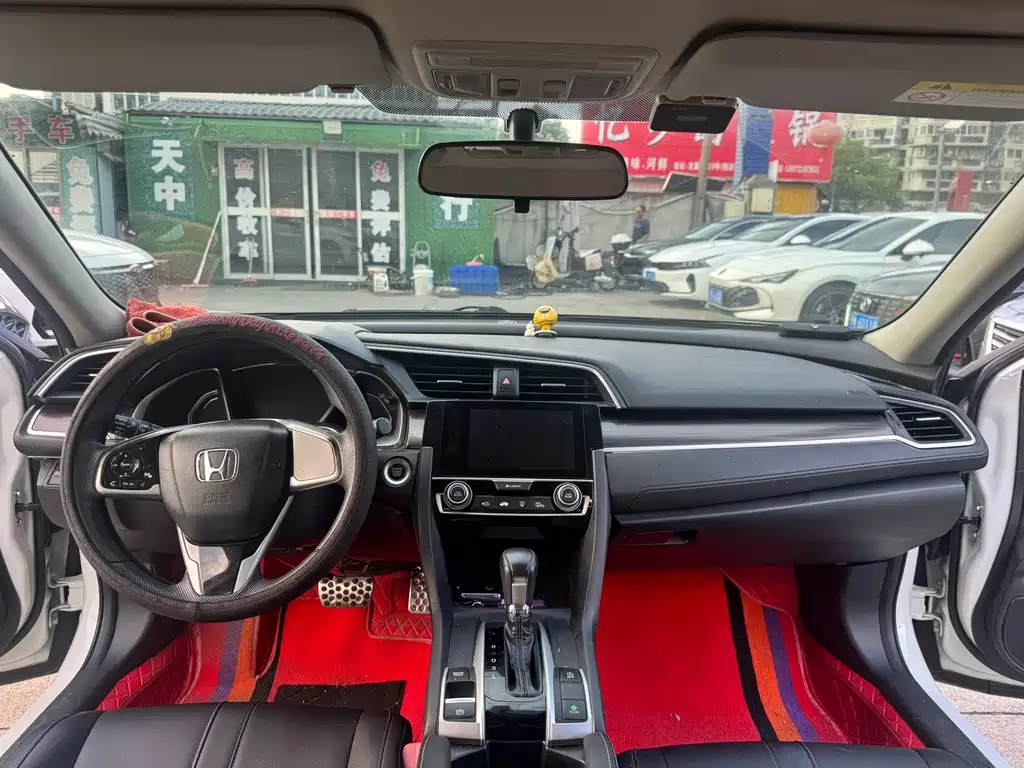 Honda Civic 2020 — фото 12