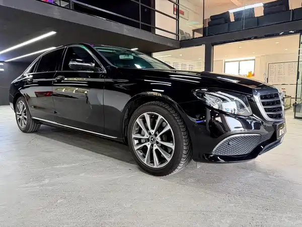 Mercedes-Benz E-Class 2018