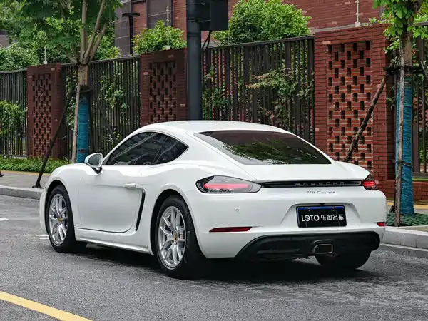 Porsche 718 2024