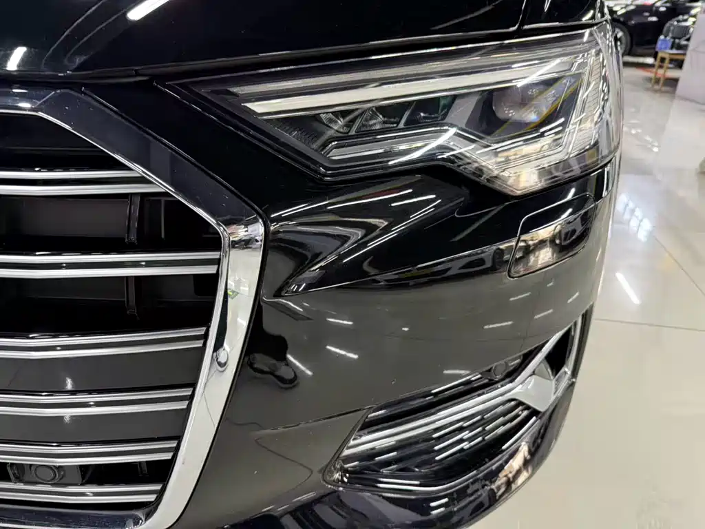 Audi A6L 2022 — фото 4