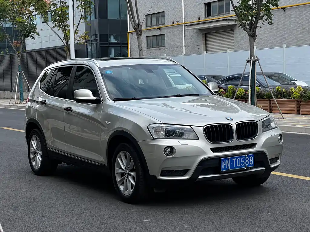 BMW X3 2013 — фото 3