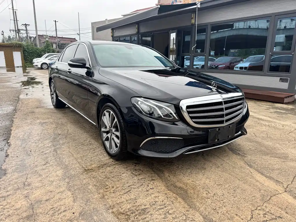 Mercedes-Benz E-Class 2019 — фото 3