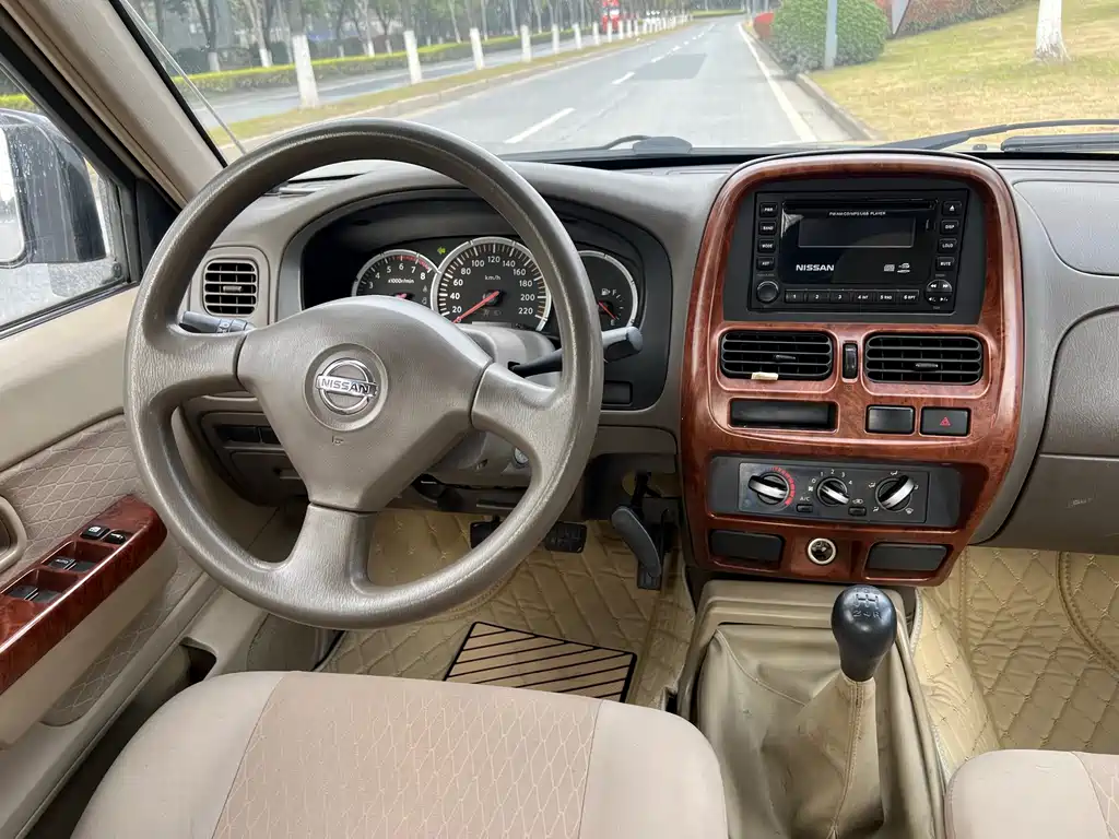Nissan ZN Van 2016 — фото 12