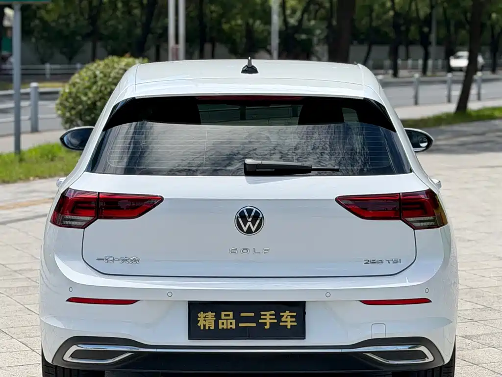 Volkswagen Golf 2022