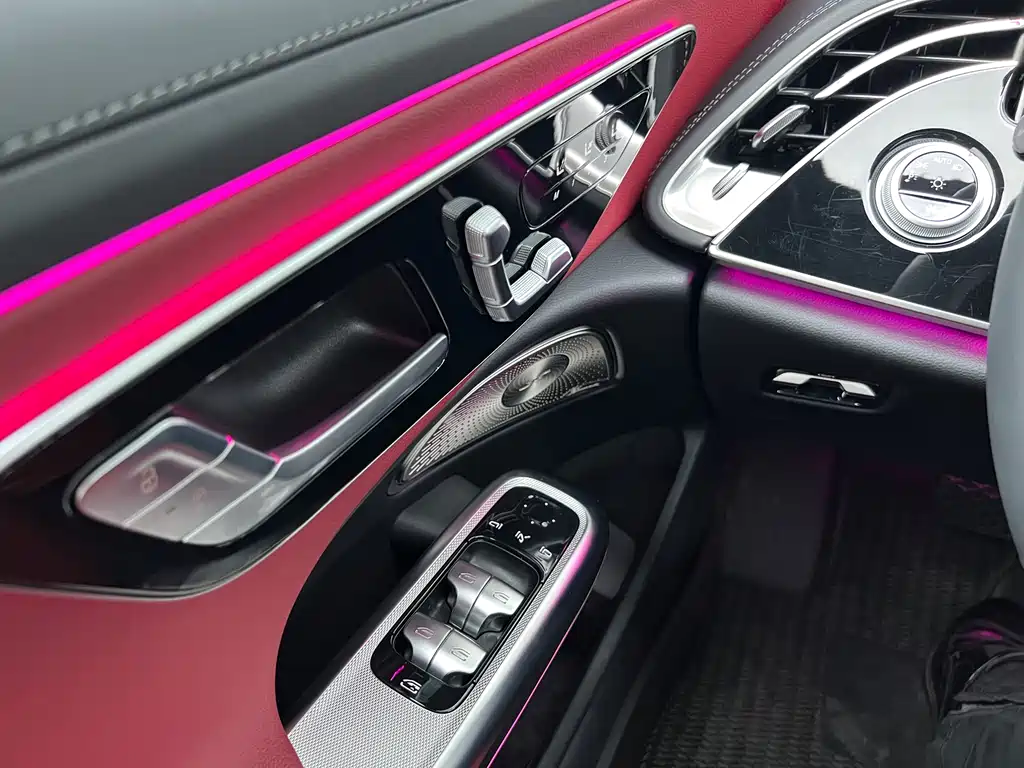 Mercedes-Benz E-Class 2025 — фото 29