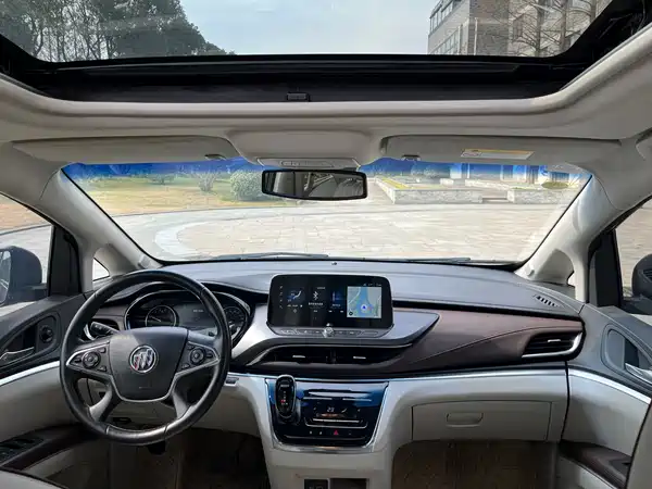 Buick GL8 2022