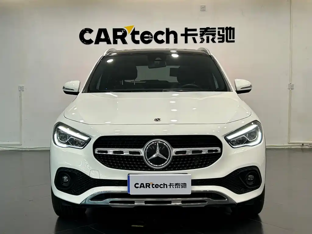 Mercedes-Benz GLA 2023