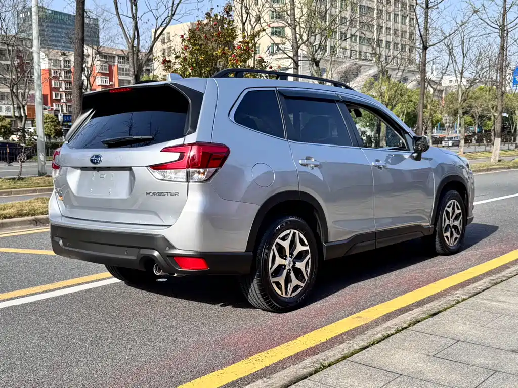 Subaru Forester 2022
