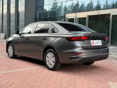 Geely Emgrand 2024