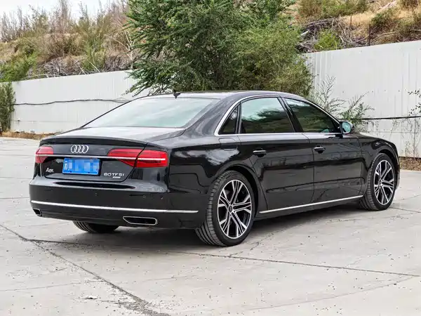 Audi A8 2015