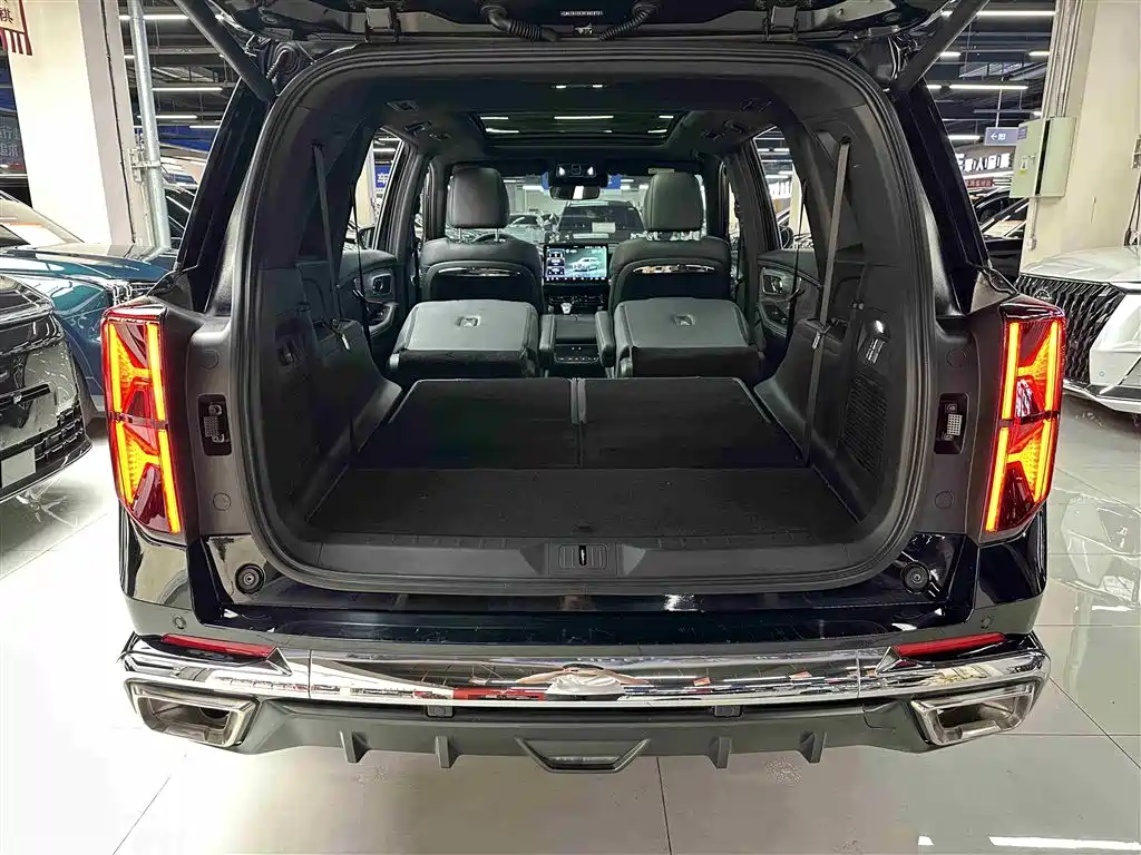 GAC Motor Trumpchi GS8 2022 — фото 34