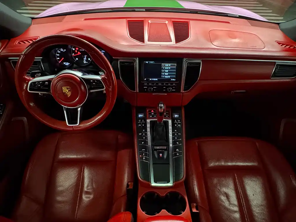 Porsche Macan 2015 — фото 12