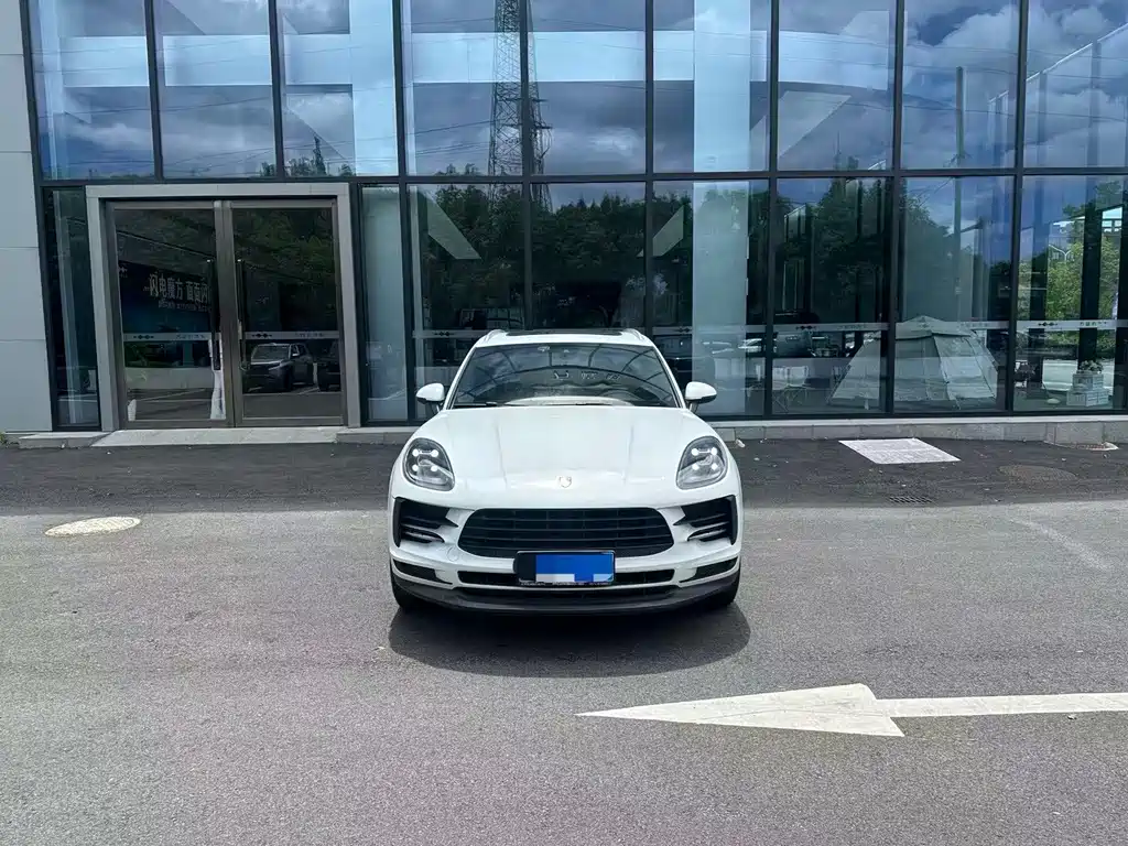 Porsche Macan 2019 — фото 2