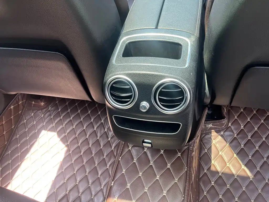Mercedes-Benz GLC 2019