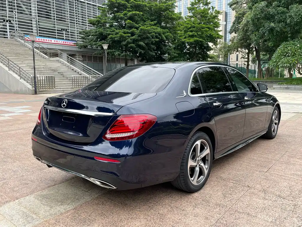 Mercedes-Benz E-Class 2018