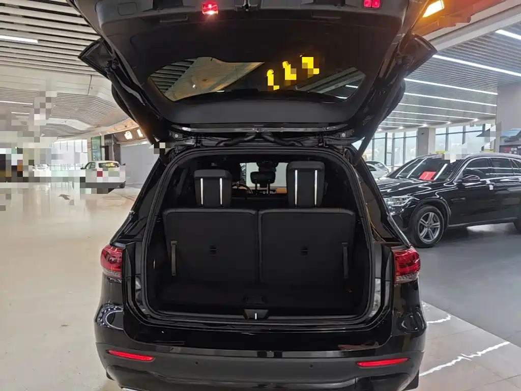 Mercedes-Benz GLB 2021 — фото 19