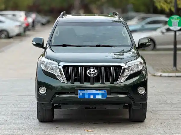 Toyota Prado 2015