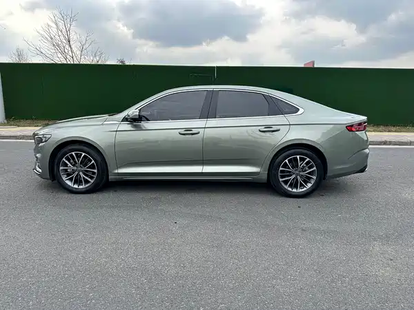 Geely Xingrui 2023