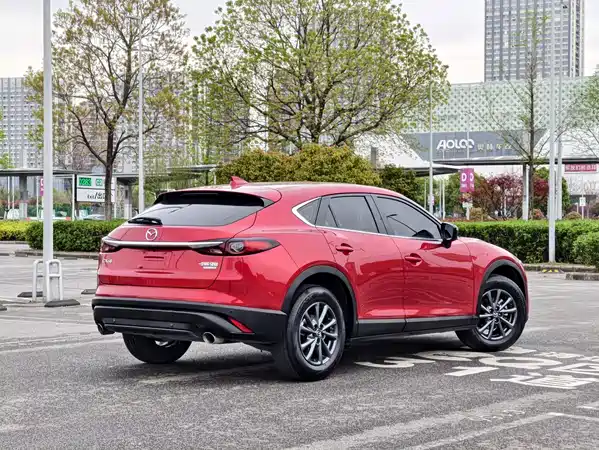 Mazda CX-4 2023