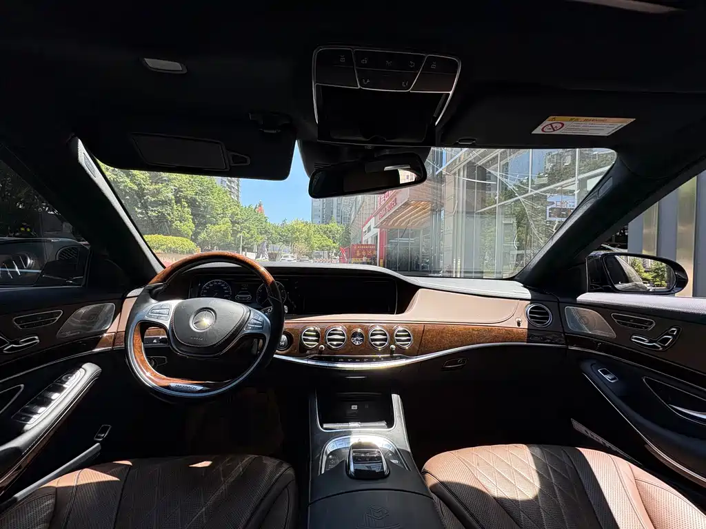 Mercedes-Benz Maybach S-Class 2016 — фото 13