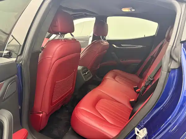 Maserati Ghibli 2017