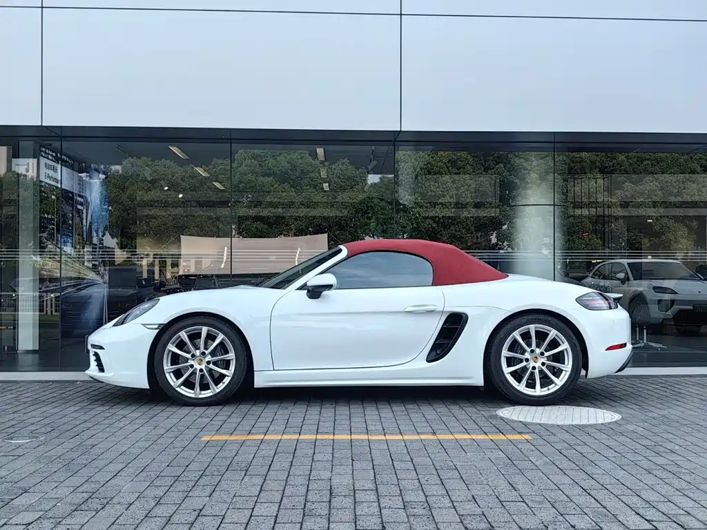 Porsche 718 2023 — фото 17