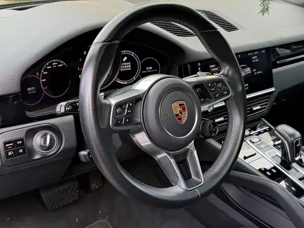 Porsche Cayenne 2020
