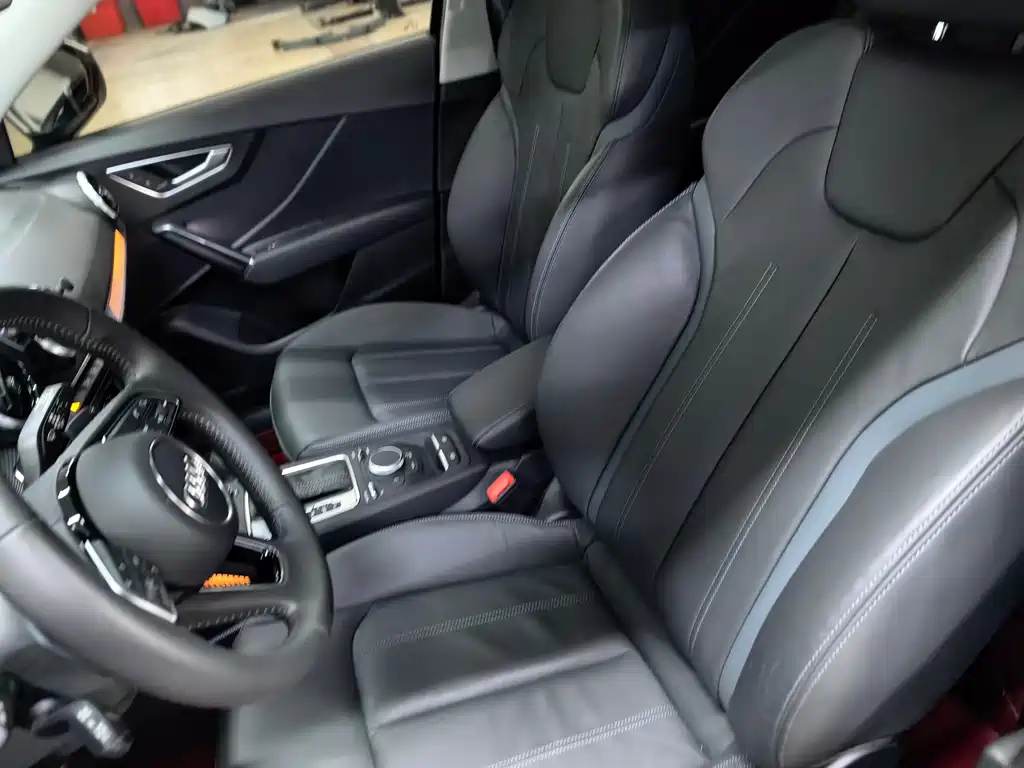 Audi Q2L 2021