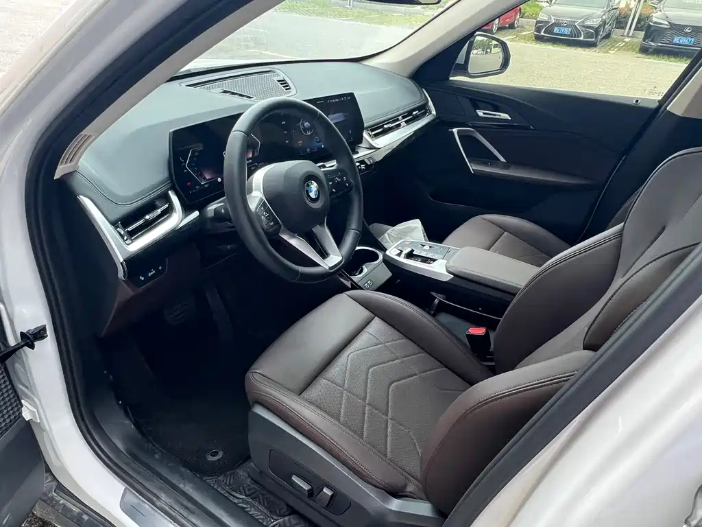 BMW X1 2023 — фото 13