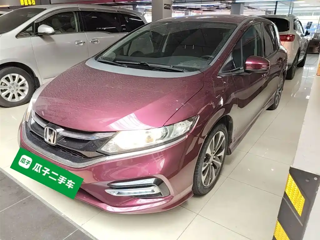 Honda Jade 2018 — фото 1
