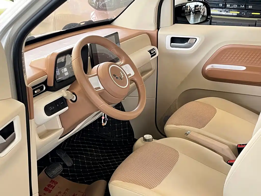 Wuling Hongguang MINIEV 2024